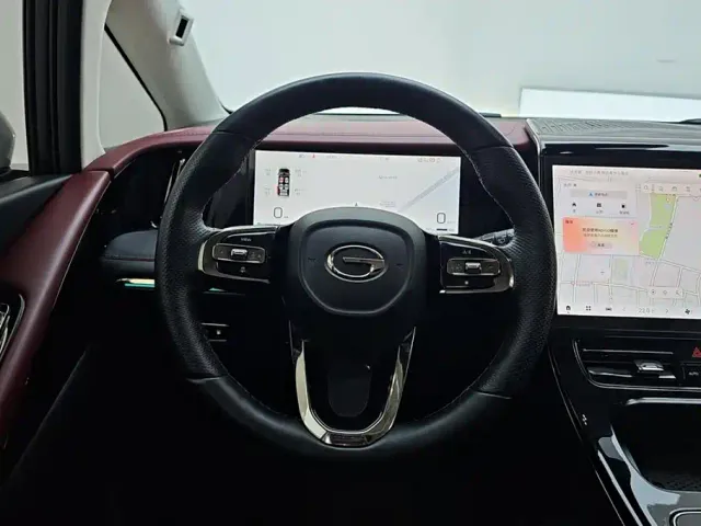 GAC Trumpchi E9 — Фото автомобиля 15