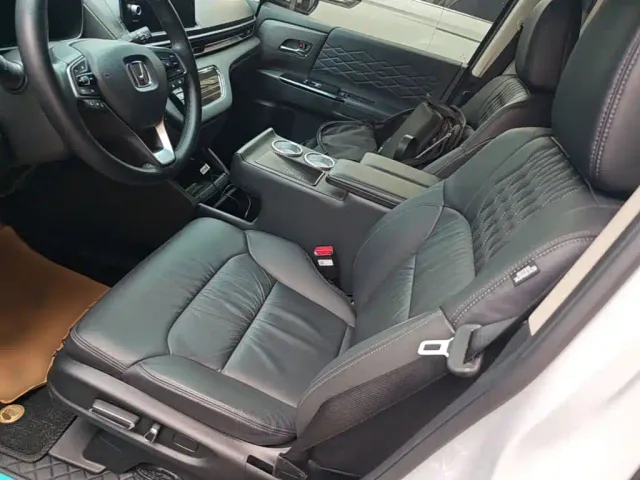 Honda Elysion — Фото автомобиля 14