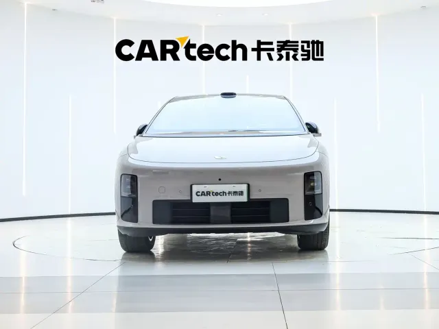 Li Auto i6 — Фото автомобиля 3