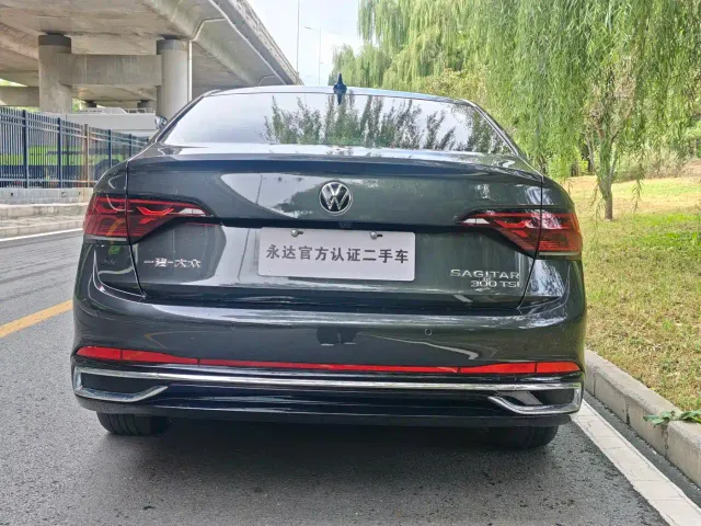 Volkswagen Sagitar — Фото автомобиля 4