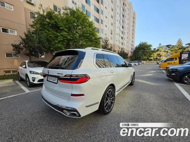 BMW X7 G07 — Фото автомобиля 2