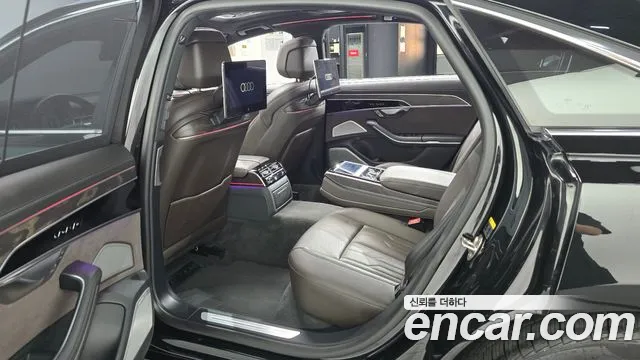 Audi A8 55 TFSI quattro Premium LWB — Фото автомобиля 2