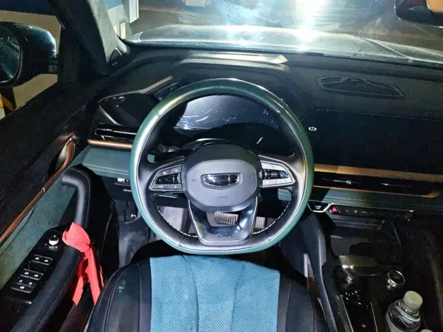 Geely Xingyue L — Фото автомобиля 15