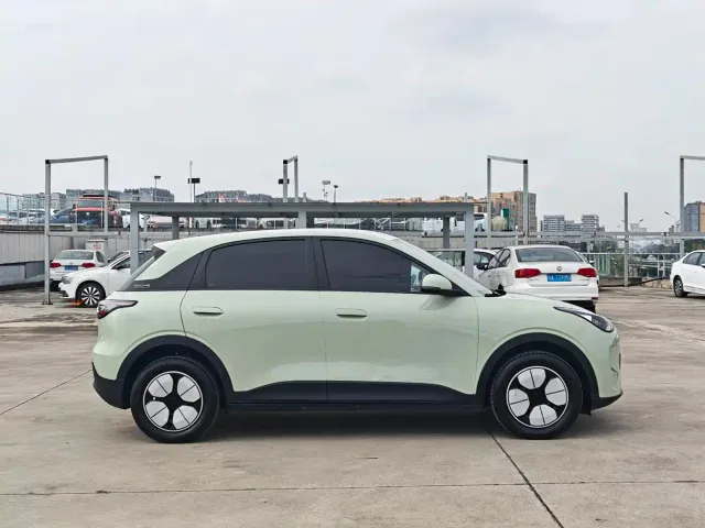 Geely Starry Wish — Фото автомобиля 4