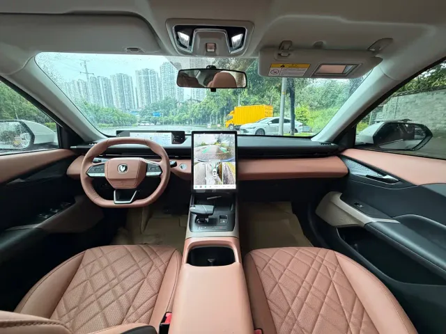 Changan Eado — Фото автомобиля 9