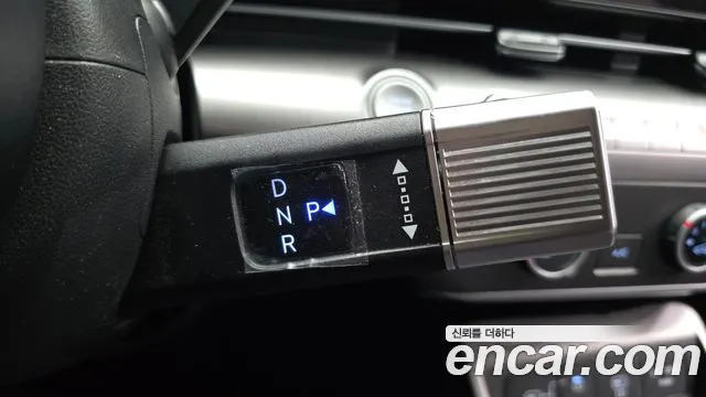 Hyundai Kona — Фото автомобиля 12