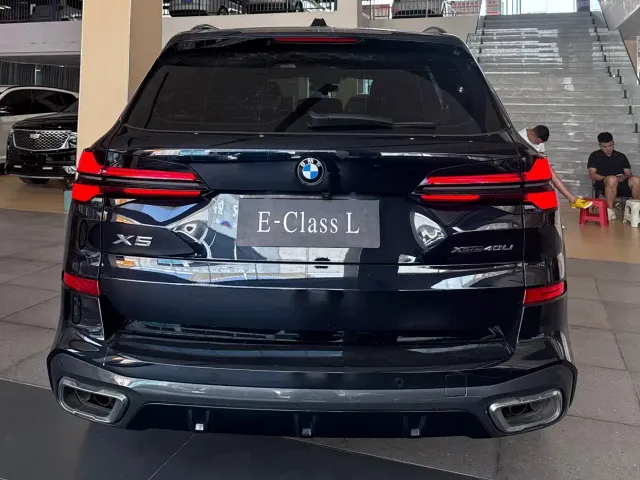 BMW X5 — Фото автомобиля 10