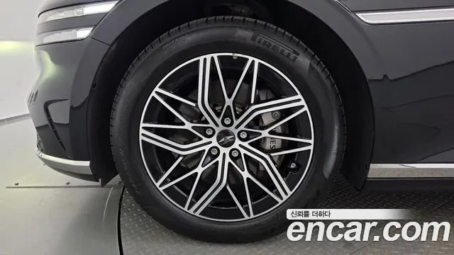 Genesis G90 Бензин 3.5 Turbo 2WD — Фото автомобиля 3
