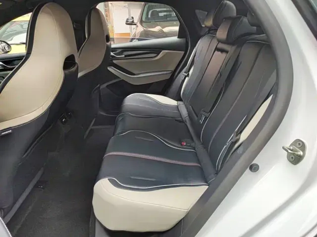 BYD Qin PLUS — Фото автомобиля 16