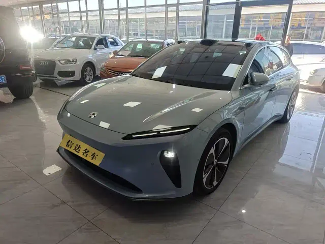 Фотография автомобиля — Nio ET5 Touring