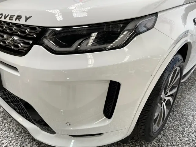 Land Rover Discovery Sport — Фото автомобиля 4