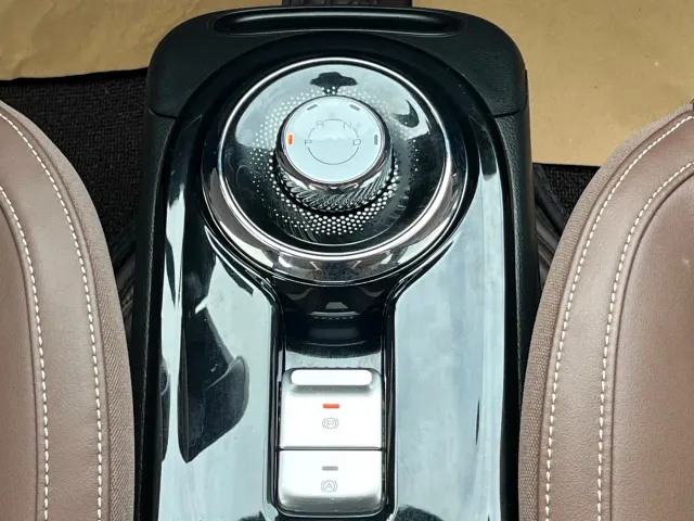 Wuling Bingo — Фото автомобиля 20