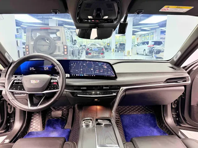 Cadillac CT6 — Фото автомобиля 8