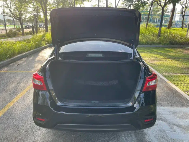Nissan Sylphy — Фото автомобиля 25