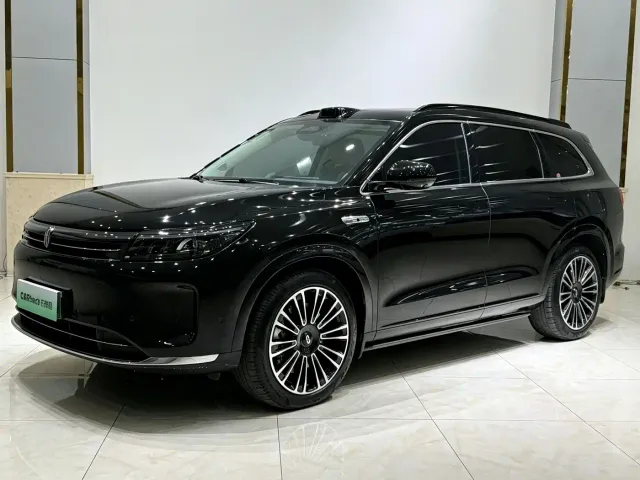 Фотография автомобиля — Aito M7