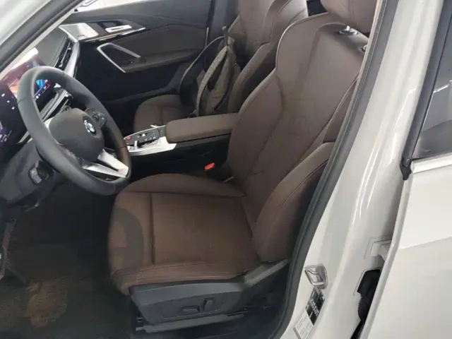 BMW X1 — Фото автомобиля 11