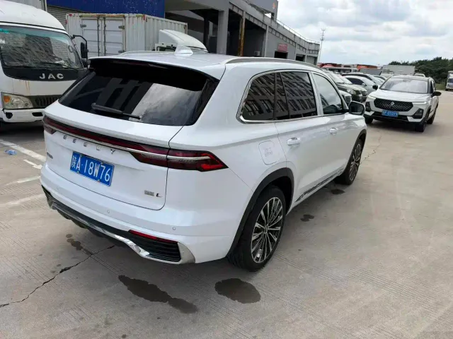 Geely Xingyue L — Фото автомобиля 9
