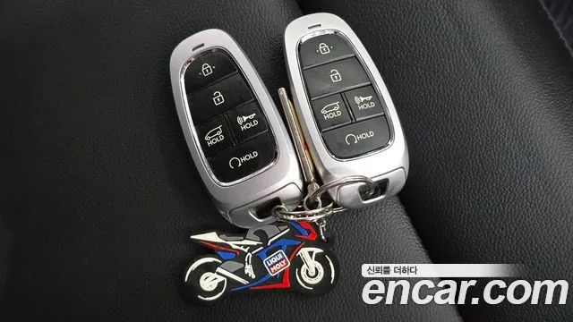 Hyundai Staria Staria 4WD Tourer 11 мест — Фото автомобиля 17