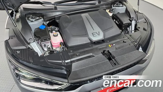 Kia EV6 — Фото автомобиля 6