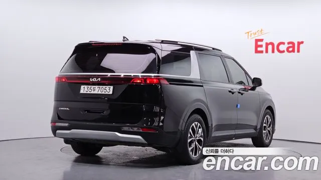 Kia Canival Carnival 4 поколение Дизель 9 мест Prestige — Фото автомобиля 2