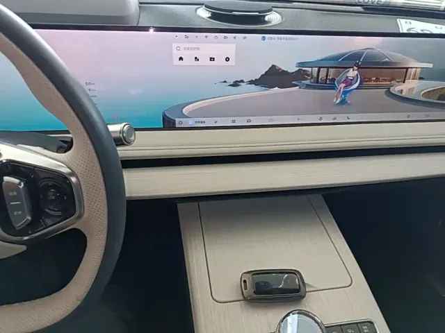 Geely Galaxy E8 — Фото автомобиля 12