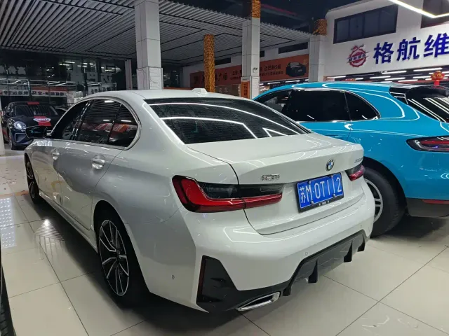 BMW 3 Series — Фото автомобиля 8