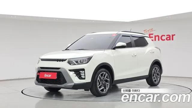 Фотография автомобиля — KGM Tivoli New