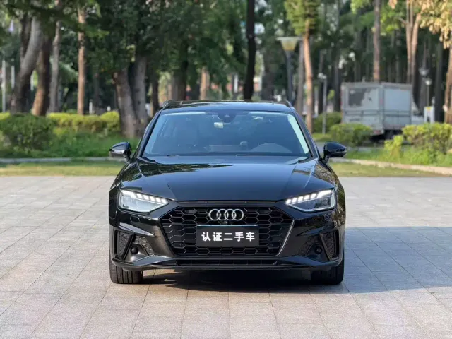 Audi A4 — Фото автомобиля 2