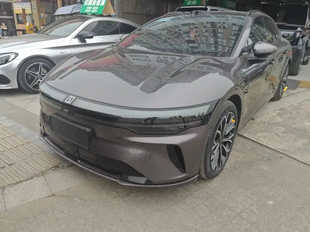 Фотография автомобиля — Zeekr 007 GT