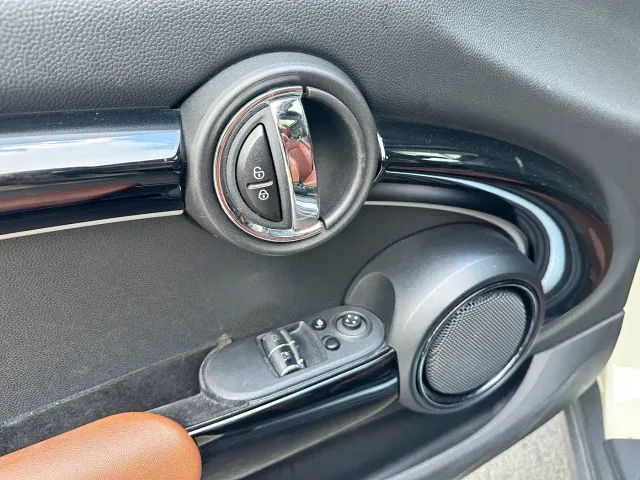 MINI Hatch — Фото автомобиля 11