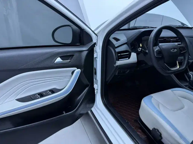 Chery Tiggo 3x — Фото автомобиля 8