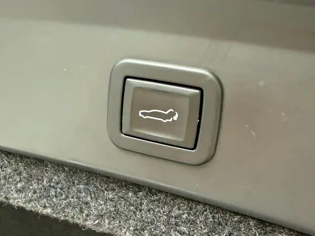 Cadillac CT6 — Фото автомобиля 12