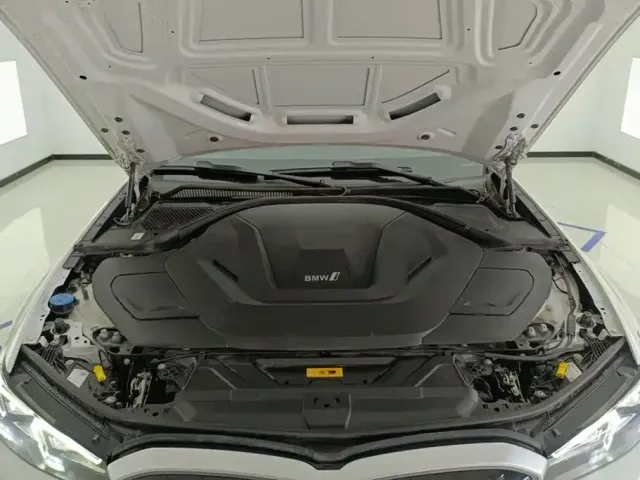 BMW i3 — Фото автомобиля 10