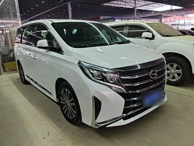 GAC Trumpchi M8 — Фото автомобиля 3