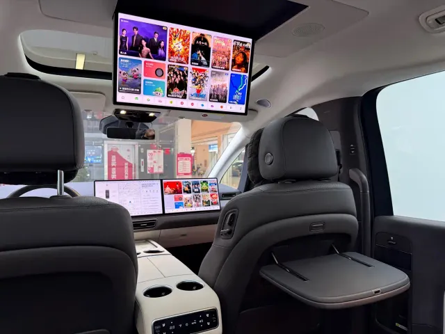 Li Auto MEGA — Фото автомобиля 18