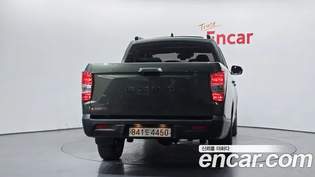 KG_Mobility_Ssangyong Rexton Новый Rexton Sport Khan Дизель 2.2 2WD — Фото автомобиля 4