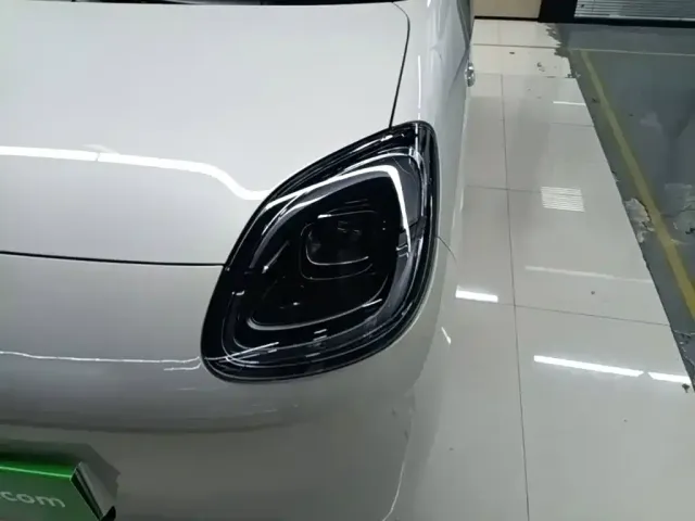 Wuling Hongguang Mini EV — Фото автомобиля 23