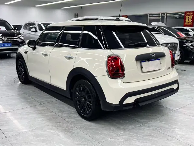 MINI Hatch — Фото автомобиля 4