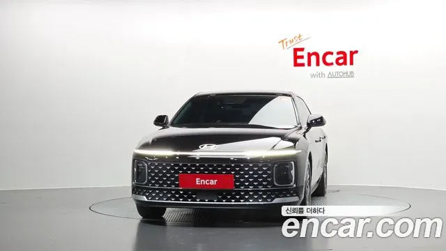 Hyundai Grandeur GN7 — Фото автомобиля 3