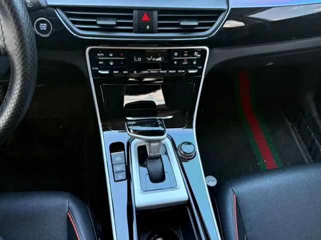 Kia Seltos — Фото автомобиля 15