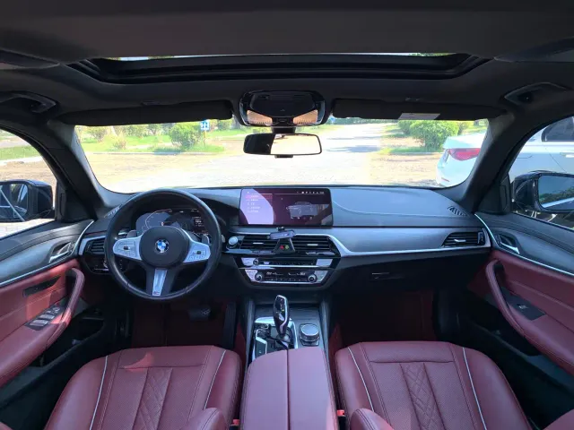 BMW 5 Series — Фото автомобиля 13