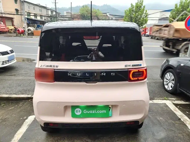 Wuling Hongguang Mini EV — Фото автомобиля 5