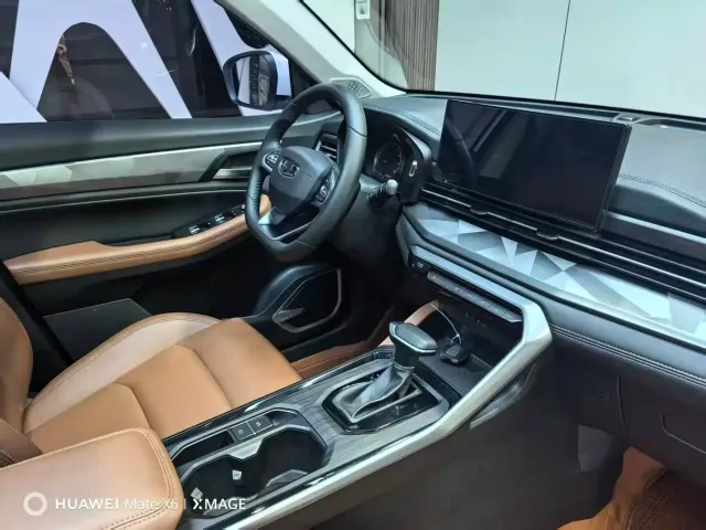 Geely Vision X6 — Фото автомобиля 16