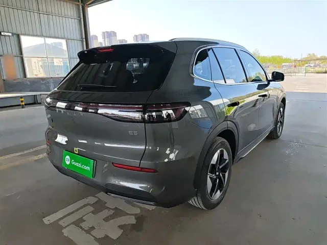 Geely Galaxy E5 — Фото автомобиля 6