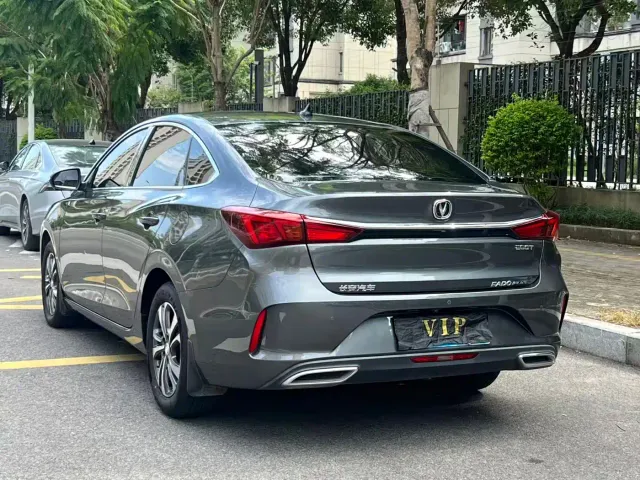 Changan Eado — Фото автомобиля 7