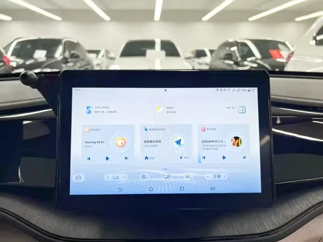BYD Qin PLUS — Фото автомобиля 13