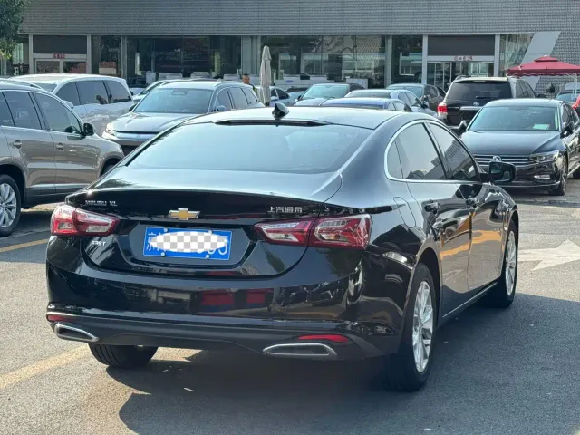 Chevrolet Malibu XL — Фото автомобиля 4
