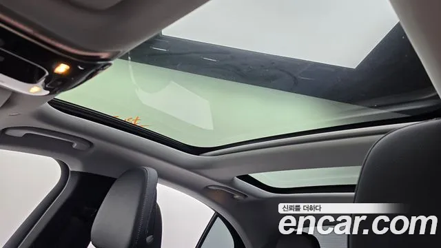Mercedes-Benz E-Class — Фото автомобиля 16