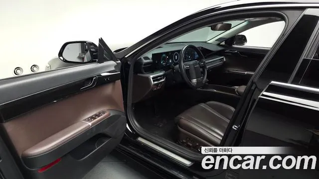 Hyundai Grandeur GN7 — Фото автомобиля 15