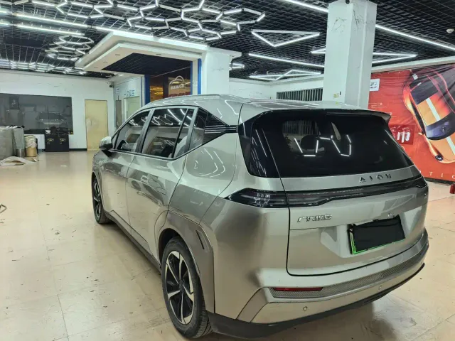 GAC Aion Y — Фото автомобиля 5